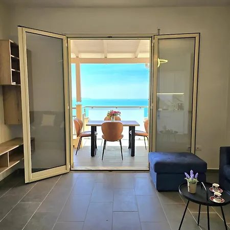 Convenience-focused Getaway In Durr S Apartment *